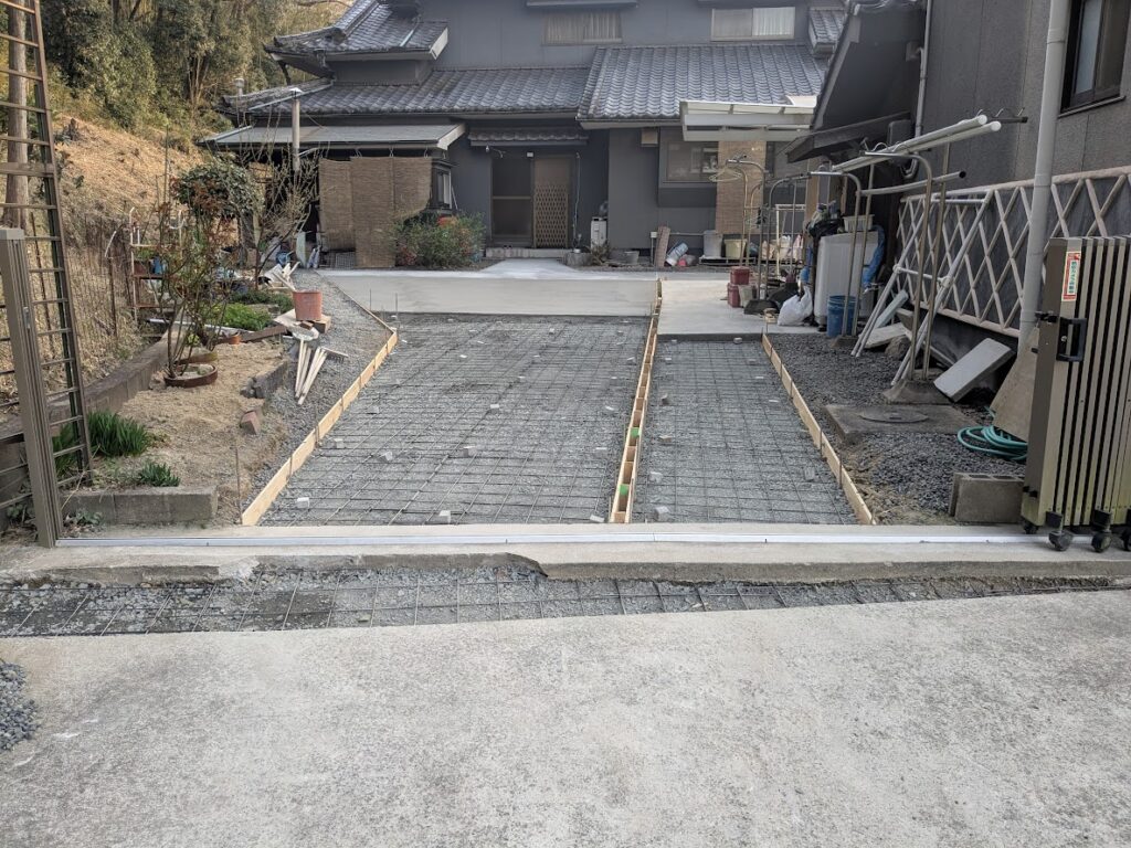 駐車場土間コンクリート打設工事