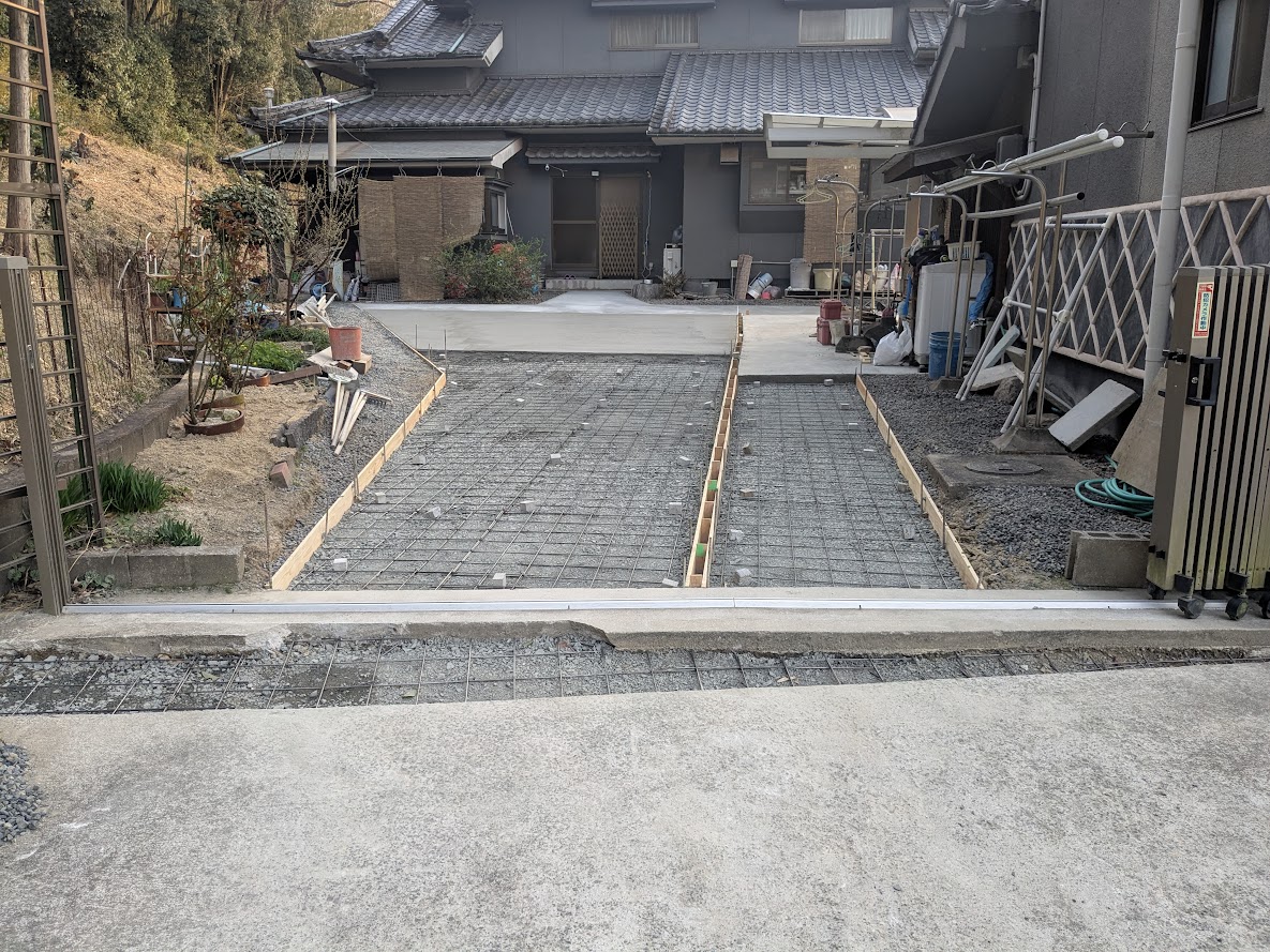 駐車場土間コンクリート打設工事
