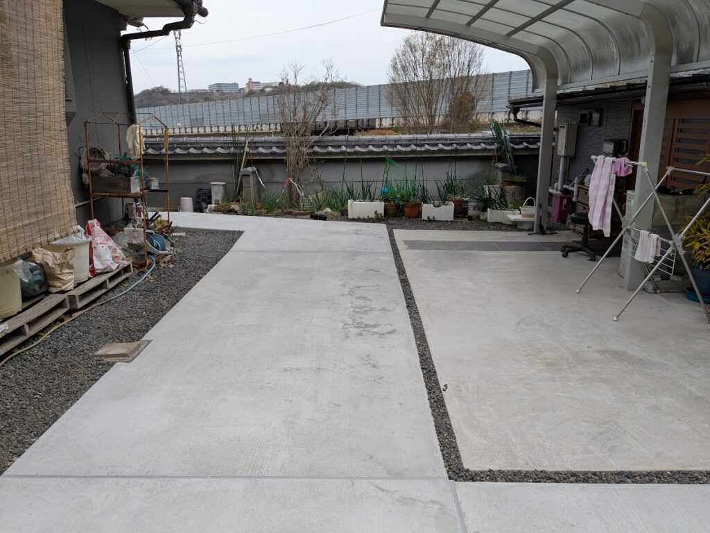 駐車場土間コンクリート打設工事