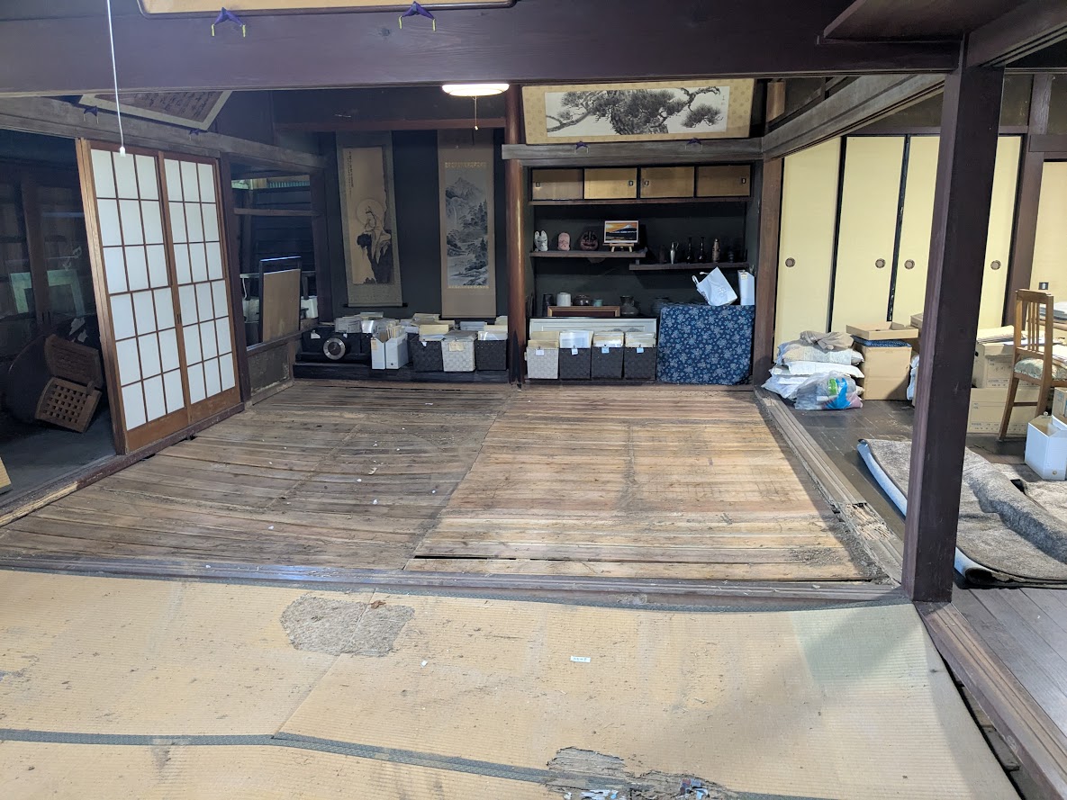 床下換気