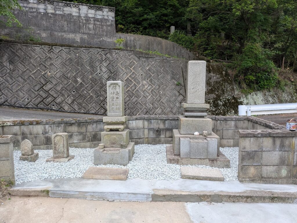 お墓の周りを美しく✨